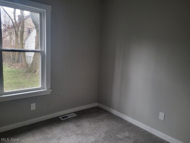 3424 Beechwood Ave, Cleveland, OH 44118 - photo 7
