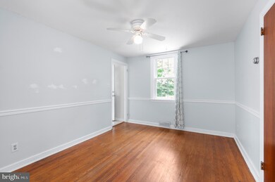 122 Harmil Rd, Broomall, PA 19008 - photo 5