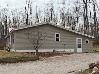 765 Mcgregor Rd, Vanderbilt, MI 49795 - photo 6