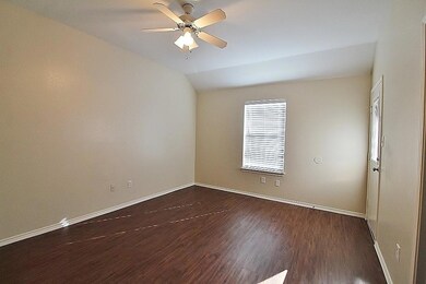 111 Sunburst Ct, Weatherford, TX 76087 - photo 6