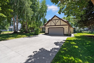 128 River View Dr, Kalispell, MT 59901 - photo 4