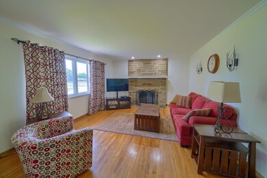 653 Crescent Road (20)