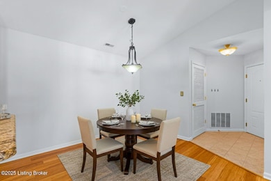 7-web-or-mls-Magnolia Staged 7