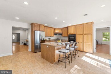 11211 Thompson Ave, Reisterstown, MD 21136 - photo 3