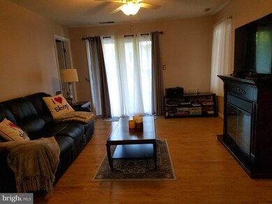 2 Tyler Falls Ct unit E, Baltimore, MD 21209 - photo 5