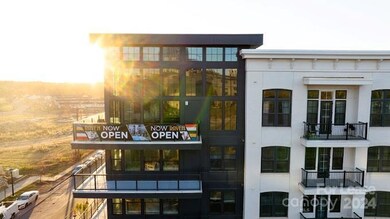 536 W Tremont Ave unit A2, Charlotte, NC 28203 - photo 2