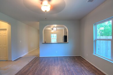 6614 Knox St, Houston, TX 77091 - photo 5