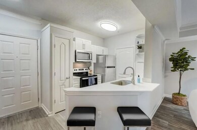 2900 Pharr Court South NW unit 1110, Atlanta, GA 30305 - photo 2