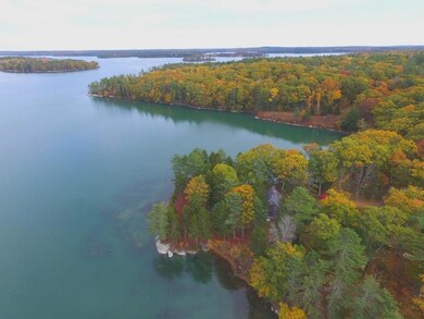 Private peninsula with panoramic...