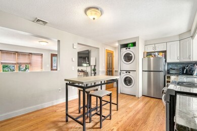 28 I St unit 1, Boston, MA 02127 - photo 3