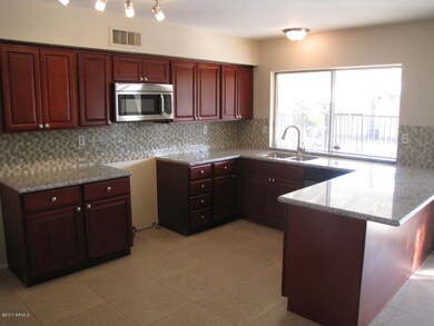 653 W Portobello Ave, Mesa, AZ 85210 - photo 6