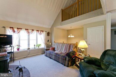 442 Mission Ln, Bunker Hill, WV 25413 - photo 4