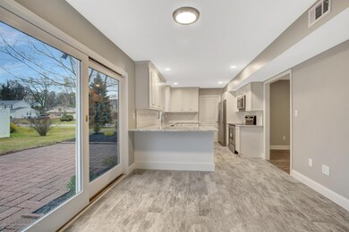 06-Kitchen