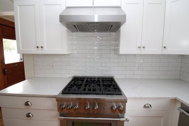 318 Richards Ave, Portsmouth, NH 03801 - photo 7