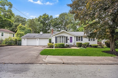 45 Forest St, Braintree, MA 02184 - photo 2