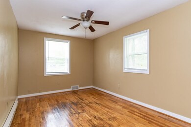 1456 St James-2