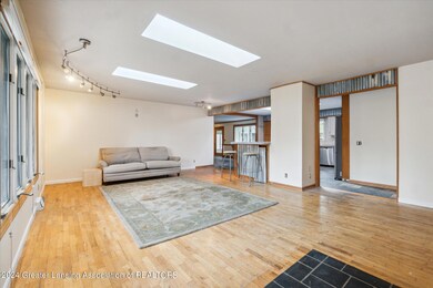 10-2125-Clearview-Ave-Lansing-MI-48917-W