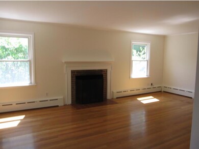 34 Hough St, Dover, NH 03820 - photo 2