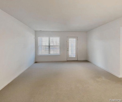 2664 S Knightsbridge Cir unit 17, Ann Arbor, MI 48105 - photo 6