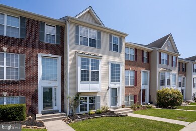 7136 Ladd Cir, Frederick, MD 21703 - photo 3