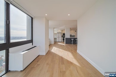 River Ridge unit 19B, Fort Lee, NJ 07024 - photo 6