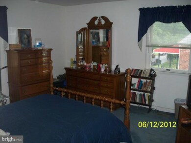 4300 Fairview Ave, Baltimore, MD 21216 - photo 4