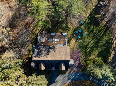 119 S Clover Ct, Long Pond, PA 18334 - photo 7