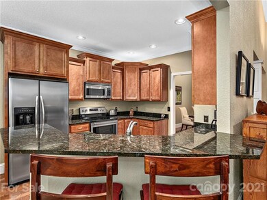 145 Arrowhead Ln, Burnsville, NC 28714 - photo 7