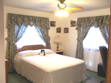 4200 Schneider Dr, Oregon, WI 53575 - photo 7