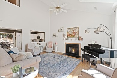 19 Waterfield Ct, Greer, SC 29650 - photo 3