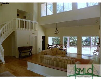 Den/Family/Great Room. Three new thermal insulated