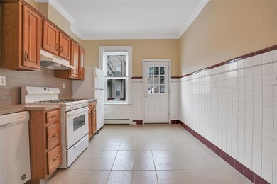 114 Highpoint Ave unit 1, Weehawken, NJ 07086 - photo 3
