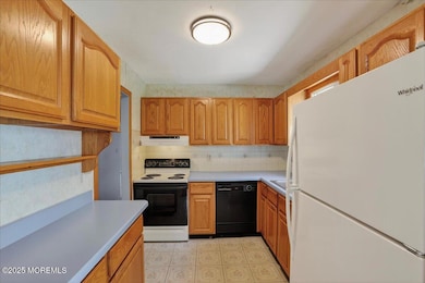 10 Aaron Ave, Howell, NJ 07731 - photo 7