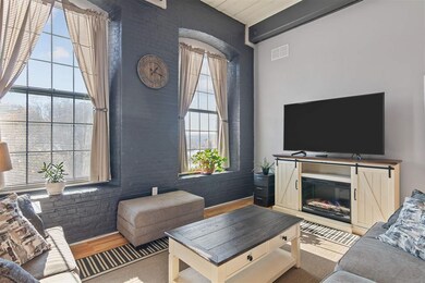 Emerson Mills unit 219, Pembroke, NH 03275 - photo 6