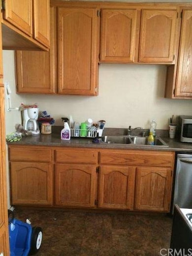 1744 S Highland Ave, Los Angeles, CA 90019 - photo 3