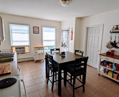 70 1/2 Lock St unit 70H, Nashua, NH 03064 - photo 6