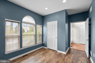 8 Norwich Ct, Owings Mills, MD 21117 - photo 5