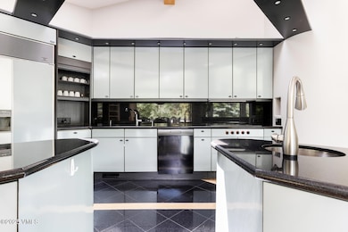 4916 Juniper Ln unit A, Vail, CO 81657 - photo 6