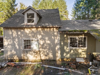 571 Briar Ln, Selma, OR 97538 - photo 2