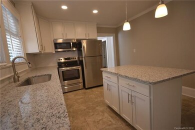 Wonderful new center island and stainless steel ap