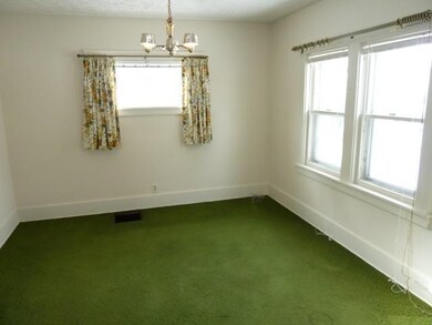 Dining Room Hardwoods underneath carpet!
