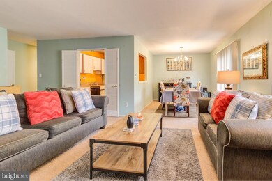 9312 Jarrett Ct, Montgomery Village, MD 20886 - photo 5