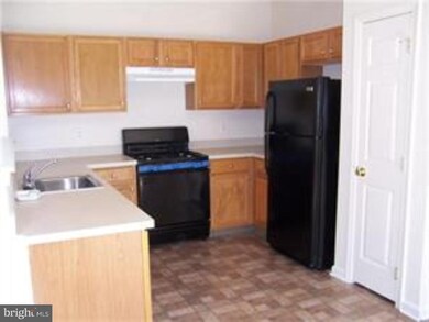 120 Chancellor Dr, Woodbury, NJ 08096 - photo 6