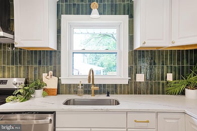 12300 La Plata St, Silver Spring, MD 20904 - photo 5