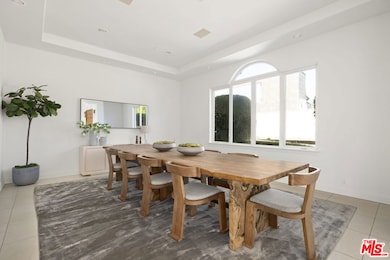 1939 Stradella Rd, Los Angeles, CA 90077 - photo 4