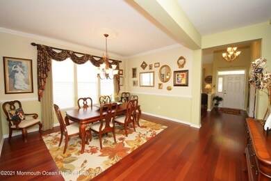 9-Dining Room-12-Colonial-Way