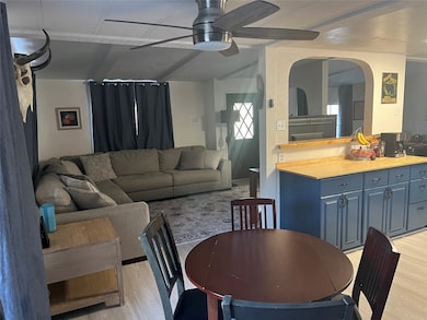 9 Sheridan Dr, Las Vegas, NM 87701 - photo 4