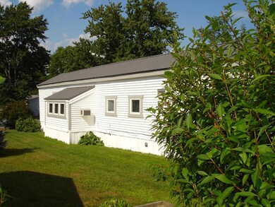 4 Patio Park Ln, Gorham, ME 04038 - photo 3