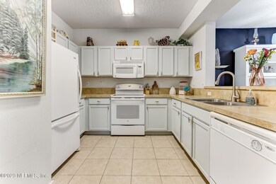 13 Kitchen