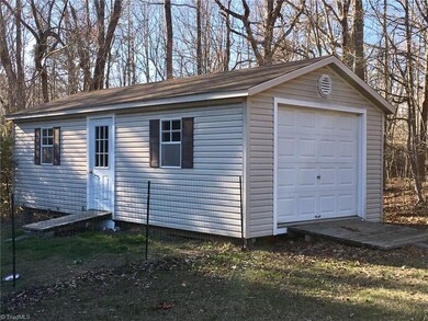 1436 Cedar Grove Rd, Asheboro, NC 27205 - photo 6